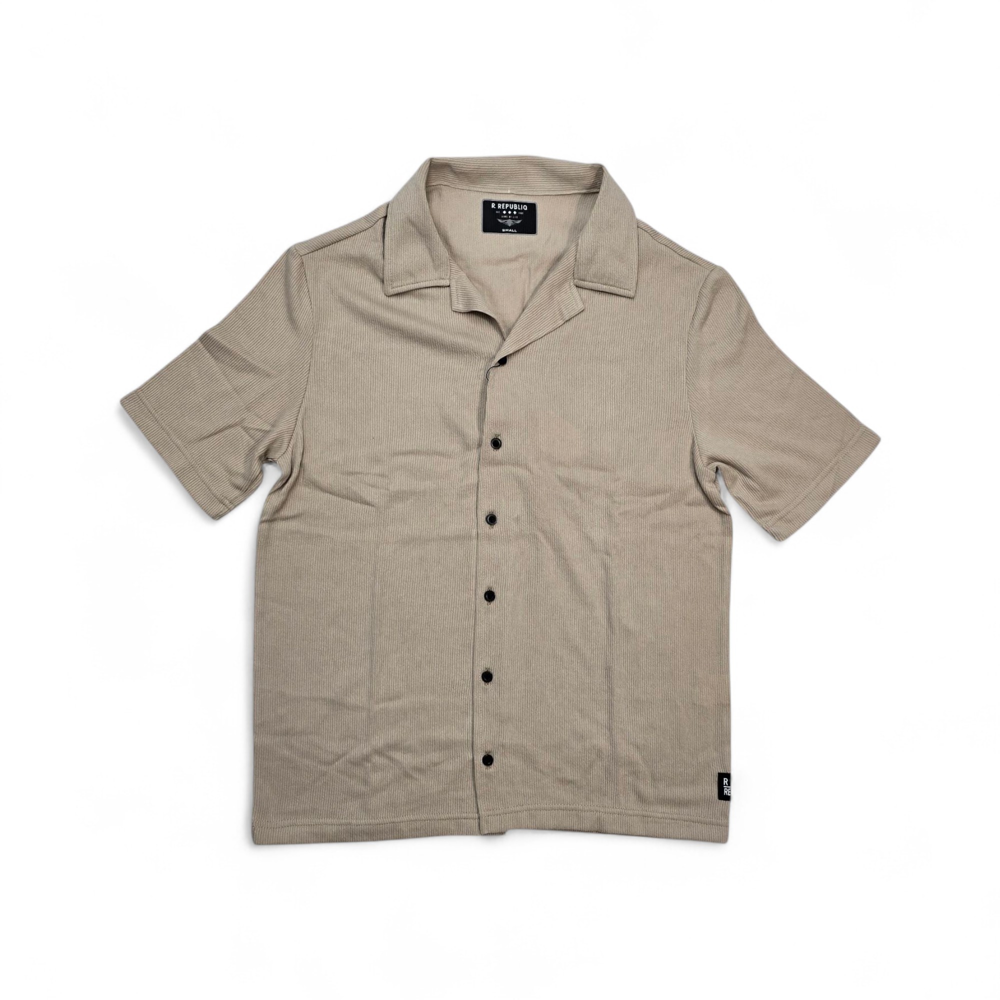 CAMISA MANGA CORTA TALLA L - UB - COD25 - REG. FIT /H04 - TEXTURE BASIC - 2 - BEIGE OSCURO