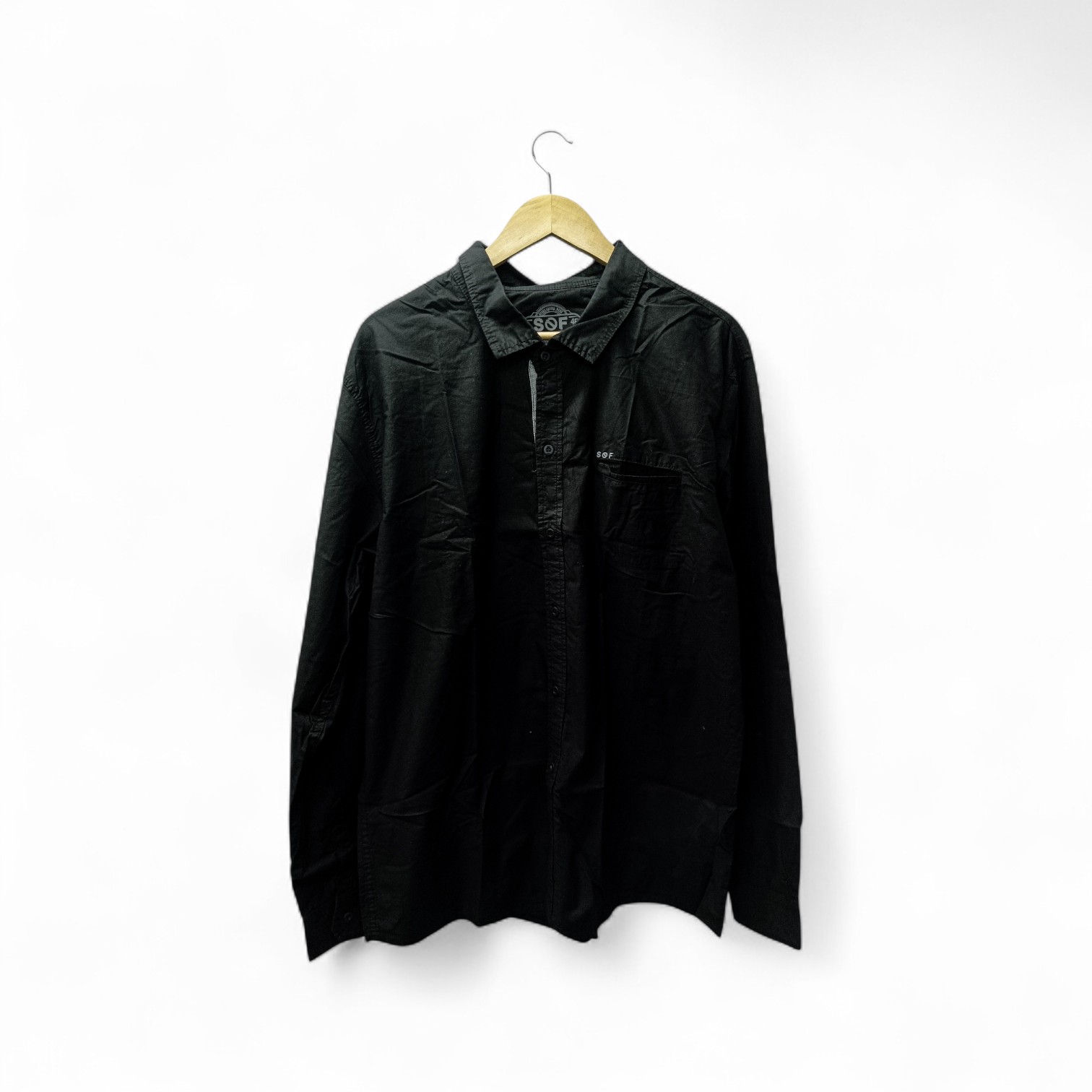 CAMISA MANGA LARGA TALLA 4XL - SF36 - CUELLO FRANCES - NEGRA/BOLSILLO PERDIDO/LETRAS 3D