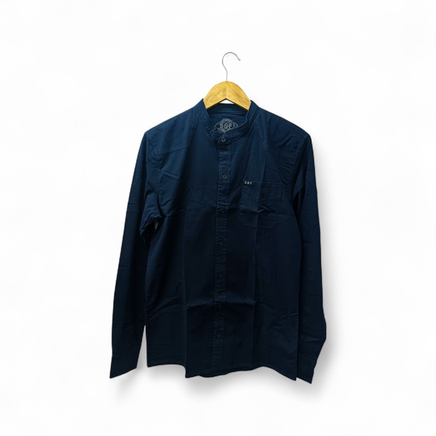 CAMISA MANGA LARGA TALLA XL - SF36 - CUELLO CHINO/MAO - AZUL MEDIO OSCURO /BOLSILLO / LETRAS 3D