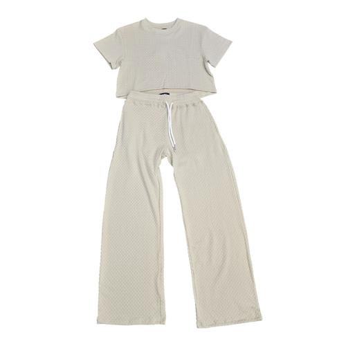 CONJUNTO CAM. CROP TOP  & PANTALON | TEXTURA INFINITO | BG. OSC | MUJER