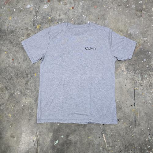 CAMISETA TALLA L - RF - COD3 - ESTAMPADO/IZQUIERDO - BASIC TSHIRT - GRIS