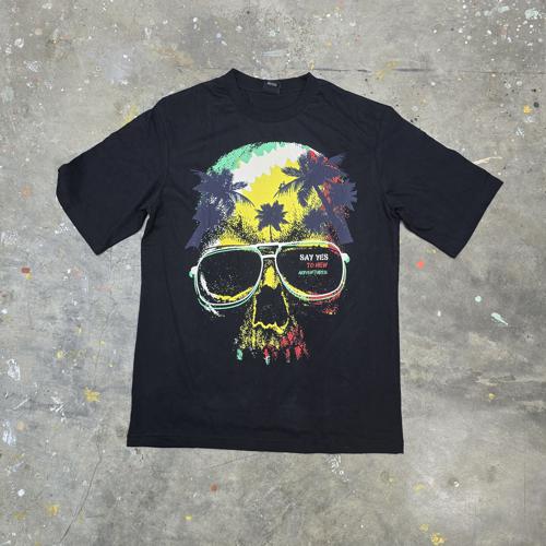 CAMISETA TALLA M - OV - COD119 - SAY YES TO NEW ADVENTURES - OVERSIZE BASIC TSHIRT - NEGRO