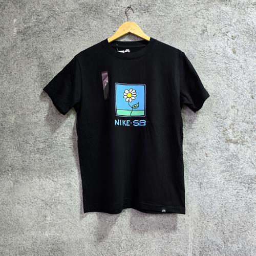 CAMISETA TALLA L - COD18 - NEGRA CON GIRASOL CENTRO COLOR MARCO AZUL