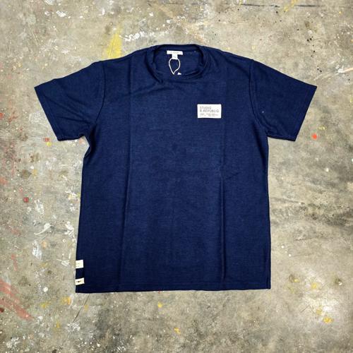 CAMISETA TALLA L - RF - COD25 - PARCH 01 - TEXTURE BASIC - AZUL MARINO