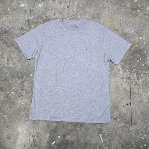 CAMISETA TALLA L - RF - COD30 - BANDERA PEQUEÑA - BASIC TSHIRT - GRIS