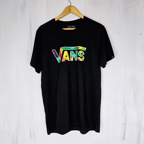 CAMISETA TALLA L - RF - COD33 - REGULAR BASIC FIT NEGRO