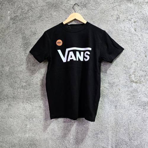 CAMISETA TALLA M - COD33 - NEGRA / LETRAS GRANDES BLANCAS
