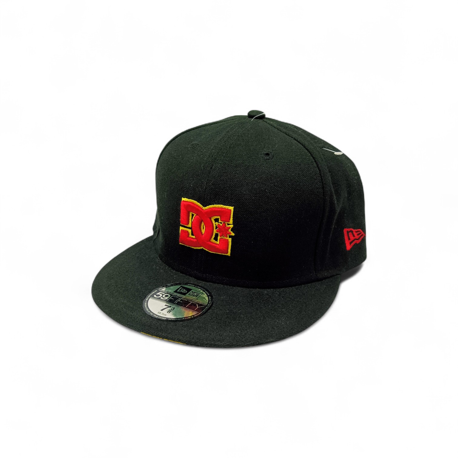 GORRA TALLA 7 3/8 CERRADA - COD5 - BASIC CAP / PLANA - NEGRA/ROJO/AMARILLO