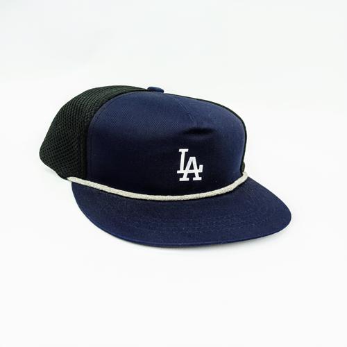 GORRA TALLA ESTÁNDAR/ STD - UB - COD1 - SNAPBACK -  TRUCKER - PLANA AJUSTABLE - AZUL MAR.