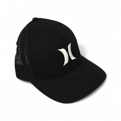 GORRA - UB - COD12 - BASIC CAP - NORMAL AJUSTABLE - NEGRO/BLANCO