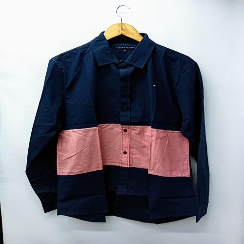 CAMISA MANGA LARGA TALLA S - TH - CUELLO FRANCES - AZUL MARINO/FRANJA ROSADA